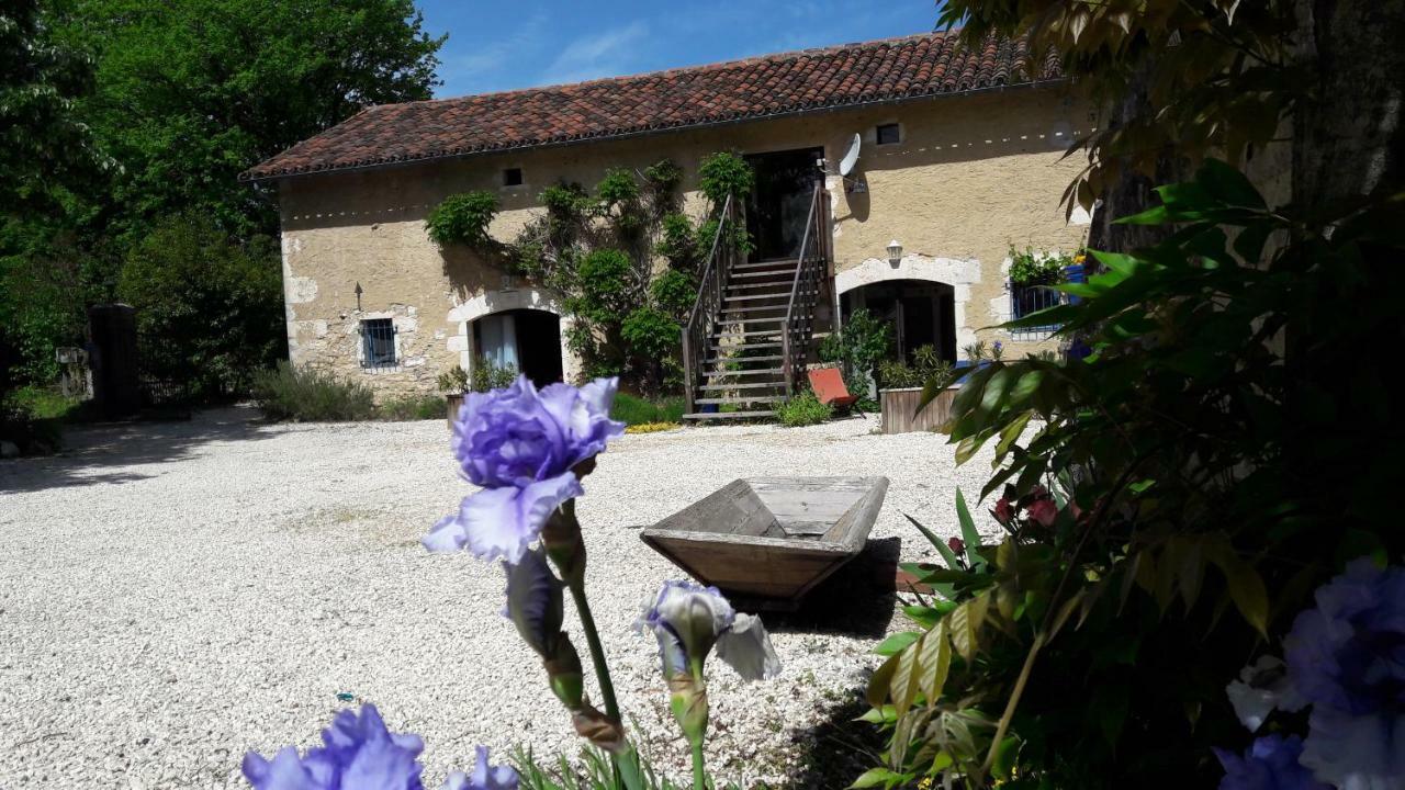 Les Vitarelles En Quercy Bed & Breakfast Berganty Exterior photo